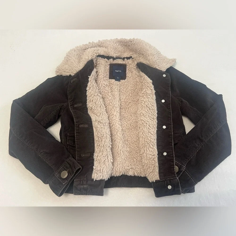 Gap Kids Sherpa Lined Brown Corduroy Button Up Jacket‎ Size 10 - fits like 5-10Y